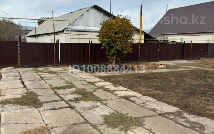 Жеке үй · 3 бөлме · 80 м² · 10 жүзд., Тарасенко 15 — Ресторан Наурыз, бағасы: 38 млн ₸ в Уральске — фото 2