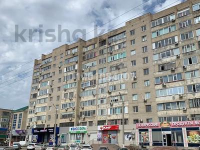 Пәтерлер в Актюбинской обл.: 2-бөлмелі пәтер · 52 м² · 2/10 қабат, мкр 8, Братья Жубановых 285 — Между Алтаем и Анваром, бағасы: 15.5 млн 〒 2-бөлмелі пәтер · 52 м² · 2/10 қабат, мкр 8, Братья Жубановых 285 — Между Алтаем и Анваром, бағасы: 15.5 млн 〒 в Актобе