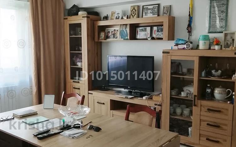 2-бөлмелі пәтер · 65 м² · 2/9 қабат, Шұғыла ш/а., Мкр Шугыла, корпус 4 340/4, бағасы: 37 млн ₸ в Алматы, Наурызбайский р-н — фото 2
