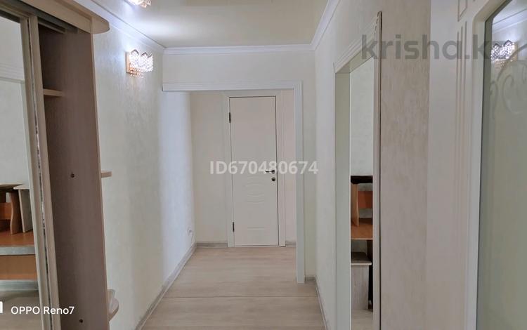 2-комнатная квартира · 54 м² · 1/9 этаж, мкр Юго-Восток, Гульдер 2 мкр 22 — Таттинбета 22 за 200 000 ₸ в Караганде, Казыбек би р-н — фото 9