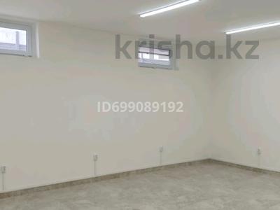 Еркін, кеңселер, дүкендер мен бутиктер, қоймалар, қоғамдық тамақтану орны, сұлулық салондары, фитнес және спорт, білім орталықтары, ойын-сауық, конференц-залдар, кабинеттер және жұмыс орындары, студиялар · 80 м², бағасы: 120 000 〒 в Таразе