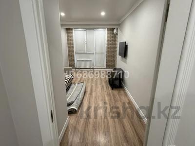 2-комнатная квартира · 52 м² · 1/10 этаж, Сейфуллина 51/29 — Сейфуллина, уг. Кассина за 300 000 ₸ в Алматы, Турксибский р-н