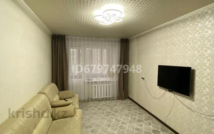 2-бөлмелі пәтер, 50 м², 4/5 қабат, Карбышева 26, бағасы: 21 млн 〒 в Усть-Каменогорске — фото 3