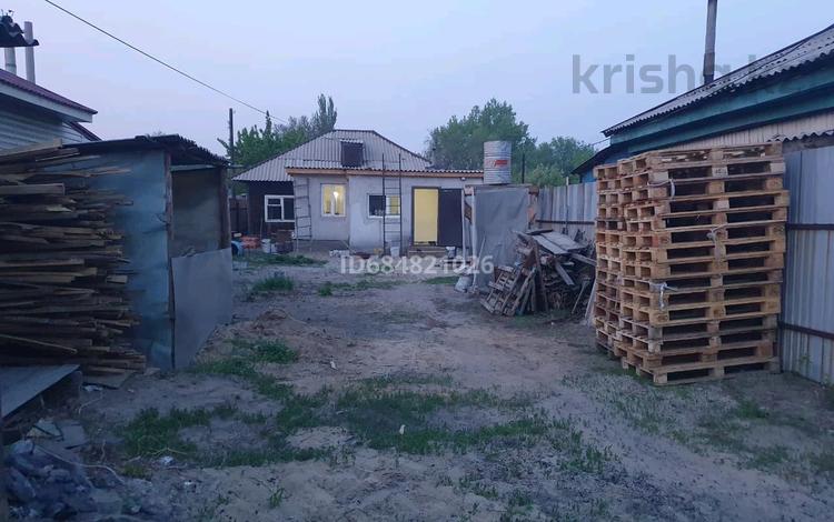 Отдельный дом · 2 комнаты · 70 м² · 4 сот., Киевская 61 Б — Закария Белибаева за 10 млн ₸ в Семее — фото 2