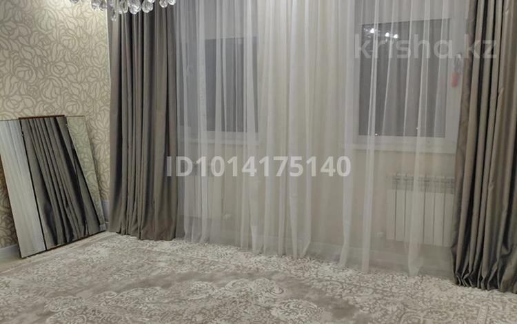 4-комнатная квартира · 115 м² · 1/5 этаж, 19-й мкр 38 за 55 млн ₸ в Актау — фото 2
