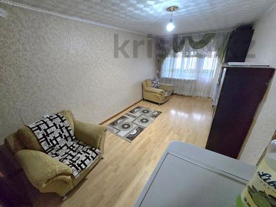 2-комнатная квартира · 45 м² · 5/5 этаж, Есенберлина 47 за 8.8 млн 〒 в Жезказгане