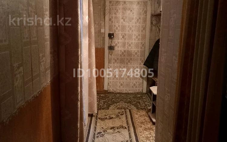 2-комнатная квартира · 54 м² · 3/5 этаж, 2мкр. 3 за 4.5 млн ₸ в Шульбинске — фото 2
