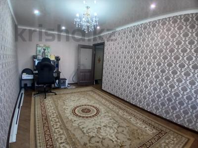 2-комнатная квартира · 50 м² · 5/9 этаж, мкр Строитель за 18.2 млн ₸ в Уральске