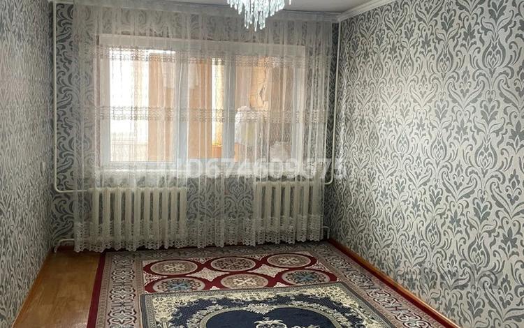 3-комнатная квартира, 60 м², 4/5 этаж, 1 5 — Нышанов за 17 млн 〒 в Туркестане — фото 13