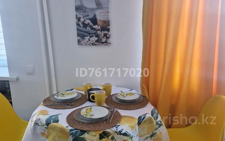 3-бөлмелі пәтер · 60 м² · 4/5 қабат, мкр Центральный, Сатпаева 14, бағасы: 26 млн ₸ в Атырау — фото 2