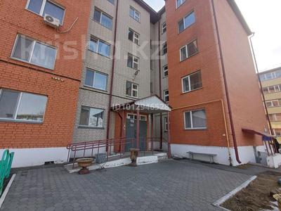 3-комнатная квартира · 70 м² · 4/5 этаж, Уральская 32 за 160 000 ₸ в Петропавловске