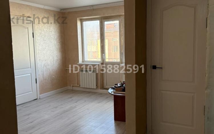 2-комнатная квартира · 45 м² · 5/5 этаж, Микрорайон 6 за 11 млн ₸ в  — фото 2