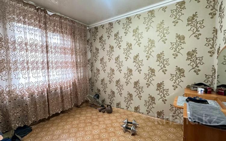 3-бөлмелі пәтер · 56 м² · 4/5 қабат, самал, бағасы: 17 млн ₸ в Талдыкоргане, мкр Самал — фото 2