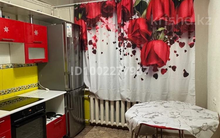 2-комнатная квартира · 54 м² · 1/5 этаж, мкр Юго-Восток, Мкр Гульдер 1 — Таттимбета за 170 000 ₸ в Караганде, Казыбек би р-н — фото 2