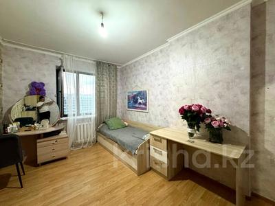 3-комнатная квартира · 80.5 м² · 11/12 этаж, Сыганак 2 за ~ 40.6 млн ₸ в Астане, Нура р-н