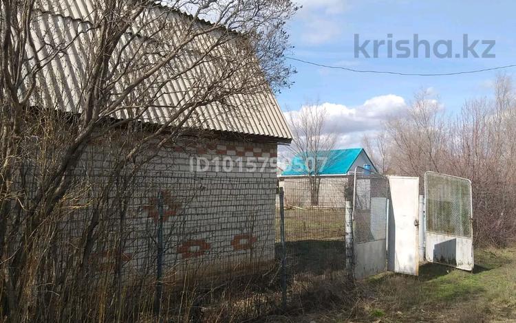 Дача · 2 комнаты · 26.3 м² · 852 сот., С/к Кум-Жол 6/11 за 2.5 млн ₸ в Актобе, жилой массив Акжар-2 — фото 2