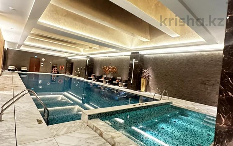 4-комнатная квартира · 330 м² · 23 этаж, Достык 16 за 1.5 млрд 〒 в Астане, Есильский р-н — фото 5