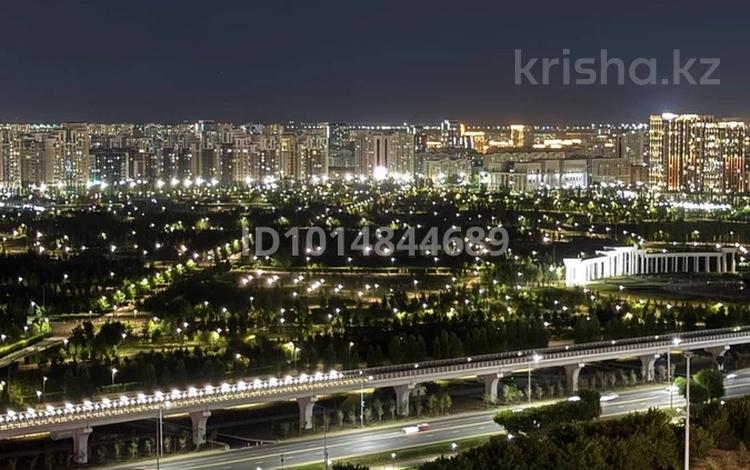 4-бөлмелі пәтер · 105 м² · 21/21 қабат, Кабанбай батыра 43В — Ботанический сад, самая низкая цена!, бағасы: 79.9 млн ₸ в Астане, Есильский р-н — фото 3