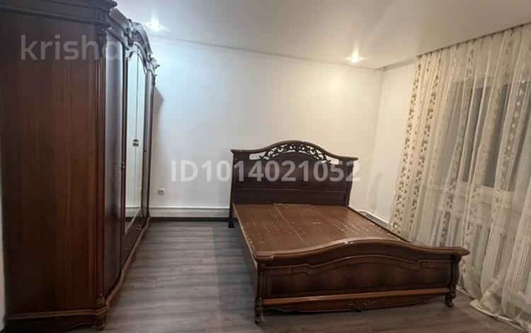 3-комнатная квартира · 70 м² · 1/1 этаж, Сабыра Шарипова 17 — Угол Николаева за 340 000 ₸ в Алматы, Медеуский р-н — фото 7