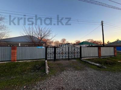 Отдельный дом · 3 комнаты · 100 м² · 20 сот., Жамбыла 27 за 15 млн 〒 в Шенгельды