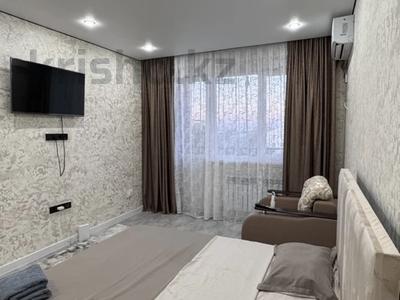 1-бөлмелі пәтер · 40 м² · 4/5 қабат, Микрорайон 2 15А, бағасы: 3 000 ₸ в Конаеве
