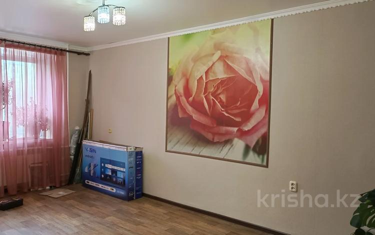 2-комнатная квартира, 40.5 м², 2/9 этаж, Металлургов за 11.3 млн 〒 в Темиртау — фото 2