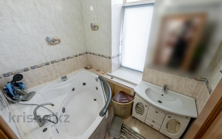 5-бөлмелі пәтер · 110 м² · 2/2 қабат, Алтынсарина 3, бағасы: 38 млн ₸ в Астане, Сарыарка р-н — фото 2