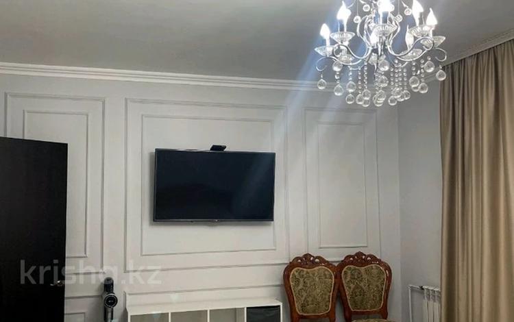 3-бөлмелі пәтер · 79.2 м² · 1/9 қабат, мкр Аксай-1 1 А — Райынбек Толе би, бағасы: 55 млн ₸ в Алматы, Ауэзовский р-н — фото 2
