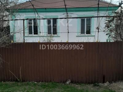 Отдельный дом · 3 комнаты · 60 м² · 10 сот., Жумабаева 32 — Малая греция за 4.7 млн 〒 в Каратау