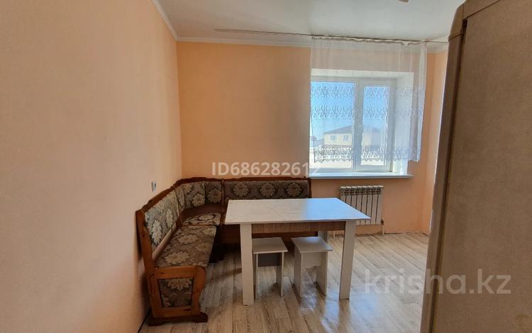 1-комнатная квартира · 33 м² · 1/3 этаж, мкр Уркер, Е-601 4 за 140 000 〒 в Астане, Нура р-н — фото 2