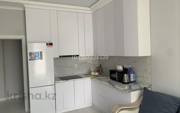 2-бөлмелі пәтер · 38 м² · 11 қабат, Санжар Асфендиярова 6, бағасы: 250 000 ₸ в Астане, Нура р-н — фото 2