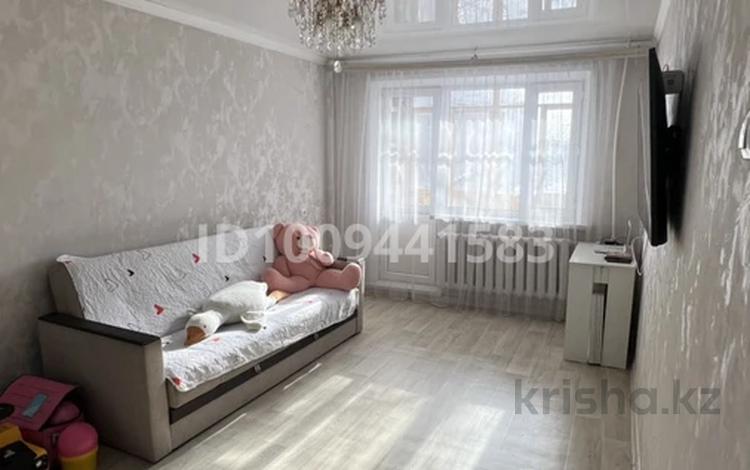 2-бөлмелі пәтер · 44 м² · 2/5 қабат, Майкудук, 15й микрорайон 12, бағасы: 12.5 млн ₸ в Караганде, Алихана Бокейханова р-н — фото 2