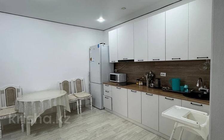 2-комнатная квартира · 42.8 м² · 6/9 этаж, ауэзова 213Б за 23.1 млн ₸ в Кокшетау — фото 2
