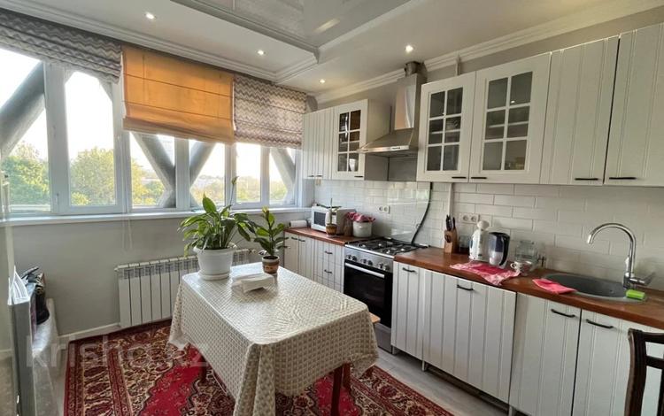 2-бөлмелі пәтер · 60 м² · 6/8 қабат, Көктем-1 ш/а., бағасы: 49 млн ₸ в Алматы, Бостандыкский р-н — фото 27