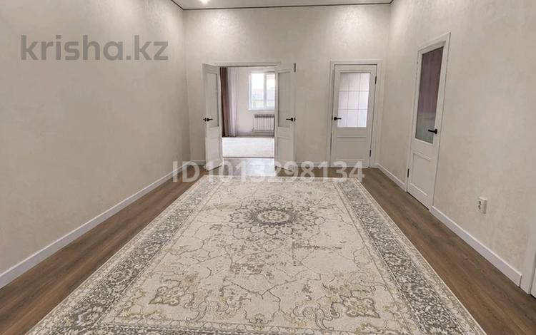 Жеке үй · 4 бөлме · 151 м² · 8 жүзд., Жұлдыз-3 ш/а., Иман көшекова 26, бағасы: 30 млн ₸ в Атырау, мкр Жулдыз-3 — фото 16