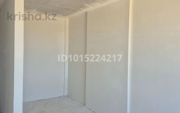 1-комнатная квартира · 37 м² · 5/12 этаж, мкр Акжайык, Байдибек би 113/3 за 23.5 млн ₸ в Шымкенте, Абайский р-н — фото 2