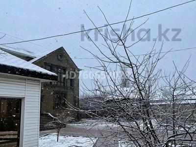 Үйдің бір бөлігі · 6 бөлме · 500 м² · , мкр Жайлау, бағасы: 300 млн ₸ в Шымкенте, Абайский р-н