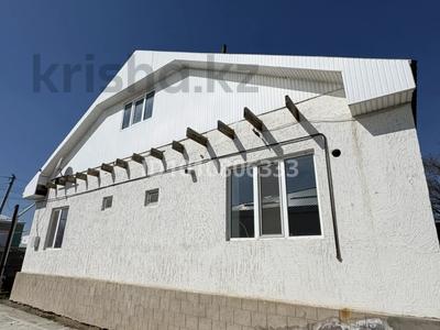 Отдельный дом · 5 комнат · 144 м² · 11 сот., мкр Турксиб, Рустемова 39 за 25 млн 〒 в Таразе