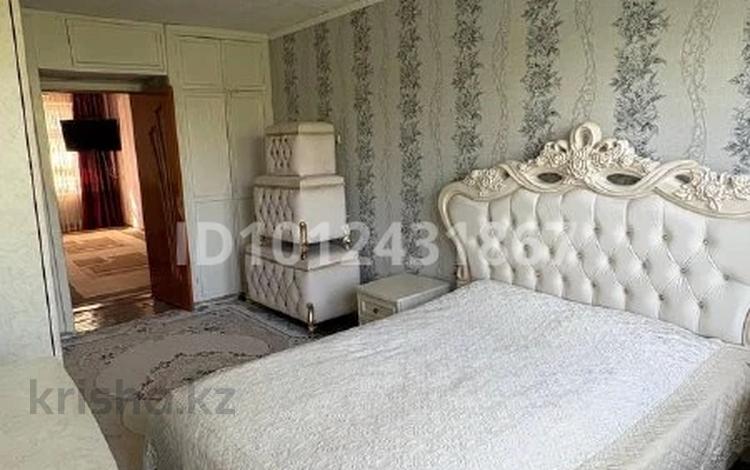 3-бөлмелі пәтер · 61.4 м² · 5/5 қабат, мкр Жайлау 5, бағасы: 16 млн ₸ в Таразе — фото 2