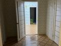Үйдің бір бөлігі · 2 бөлме · 10 м², А.Букейханов, бағасы: 100 000 ₸ в Зачаганске — фото 4