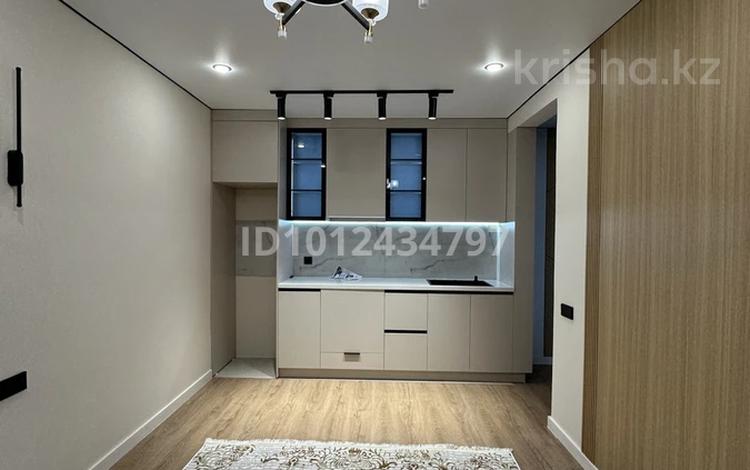 3-комнатная квартира · 54 м² · 8/9 этаж, Райымбек 590/17 за 36.6 млн ₸ в Алматы, Наурызбайский р-н — фото 2