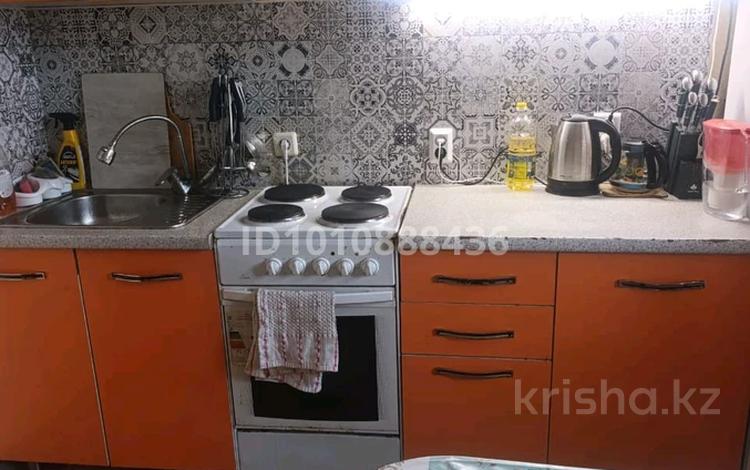 3-бөлмелі пәтер · 78 м² · 1/9 қабат, Карагайлы 48, бағасы: 32 млн ₸ в Семее — фото 2