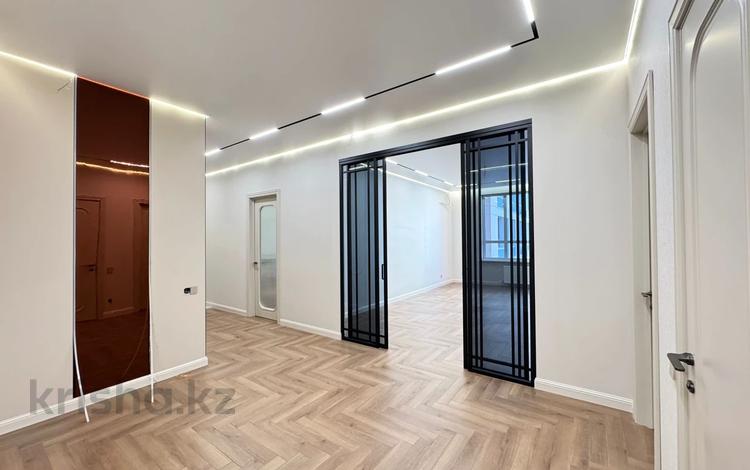 4-бөлмелі пәтер · 143 м² · 5/12 қабат, Просп. Улы Дала 27/1, бағасы: 105 млн ₸ в Астане, Нура р-н — фото 25