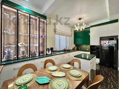 4-комнатная квартира · 260 м², Туран 59/3 — Улы Дала за 250 млн 〒 в Астане, Есильский р-н