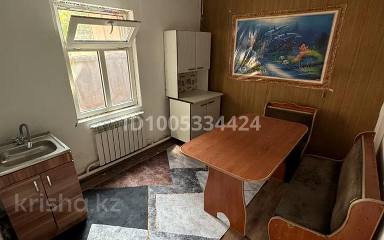 2-комнатная квартира · 28 м² · 1/1 этаж, Ауэзова — Ниже бак за 80 000 ₸ в Туздыбастау (Калинино) — фото 2