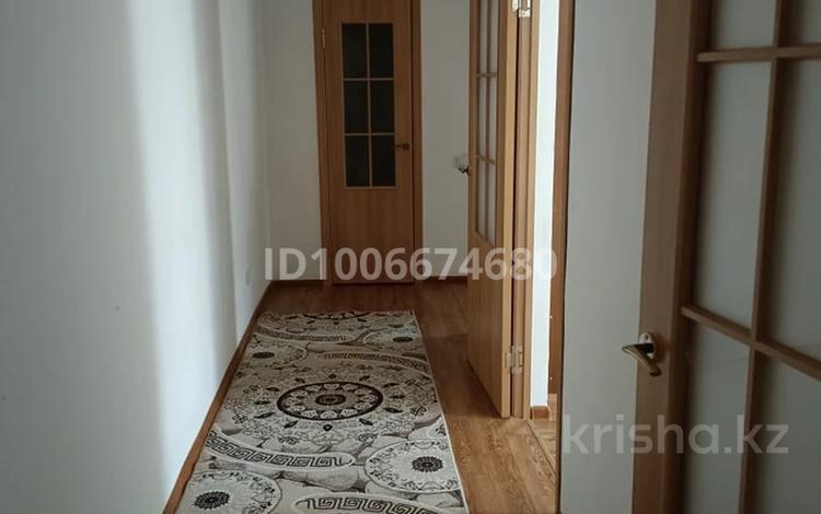 2-бөлмелі пәтер · 60 м² · 7/10 қабат, мкр Юго-Восток, Республики 1/2, бағасы: 180 000 ₸ в Караганде, Казыбек би р-н — фото 2