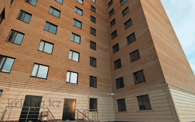 3-бөлмелі пәтер · 57.5 м² · 4/9 қабат, Сатпаева 1, бағасы: 23 млн ₸ в Семее — фото 2
