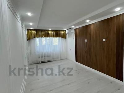 2-комнатная квартира · 45 м² · 4/5 этаж, Авангард 4 7 за 15.5 млн ₸ в Атырау, мкр Авангард-4