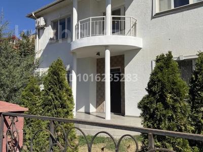 Жеке үй · 6 бөлме · 200 м² · 5 жүзд., Рыскулбекова 41, бағасы: 1 млн ₸ в 