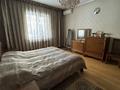 Жеке үй · 6 бөлме · 200 м² · 5 жүзд., Рыскулбекова 41, бағасы: 1 млн ₸ в  — фото 22